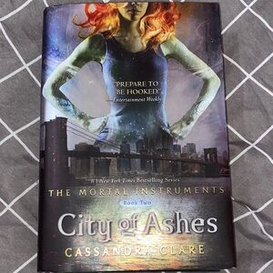 City of Ashes Book by Cassandra Clare